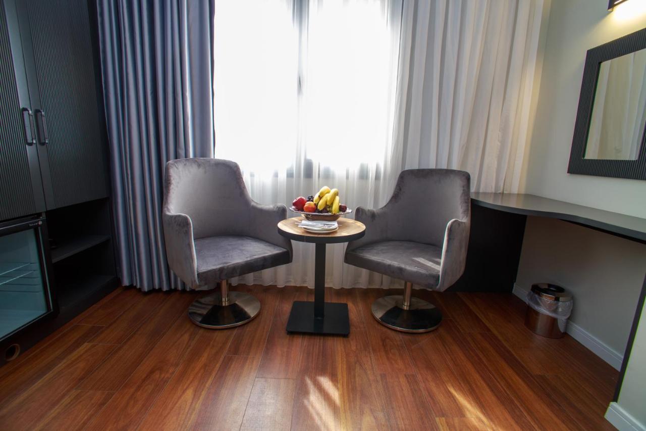 Mitte Port Hotel Konak Измир Экстерьер фото